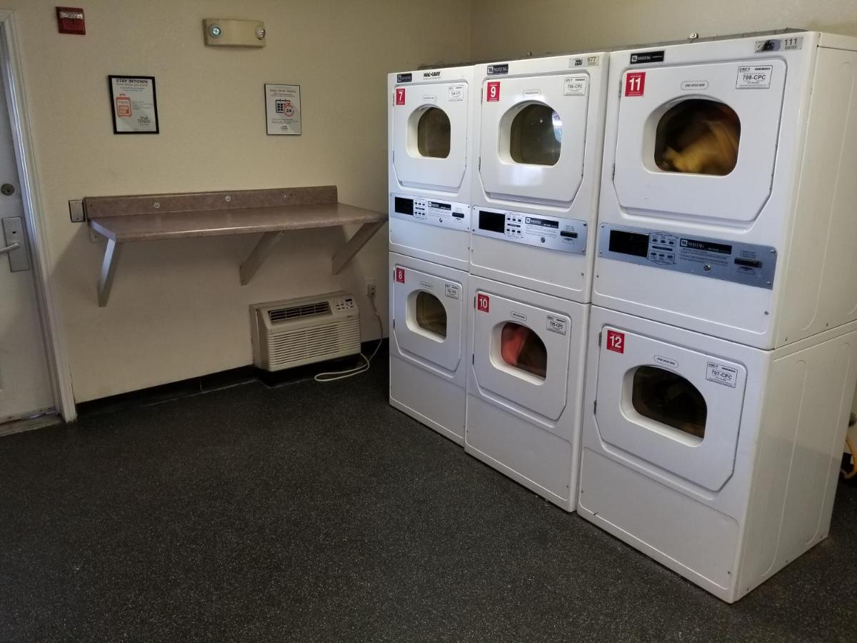 Intown Suites Extended Stay San Antonio Tx - Leon Valley North 外观 照片